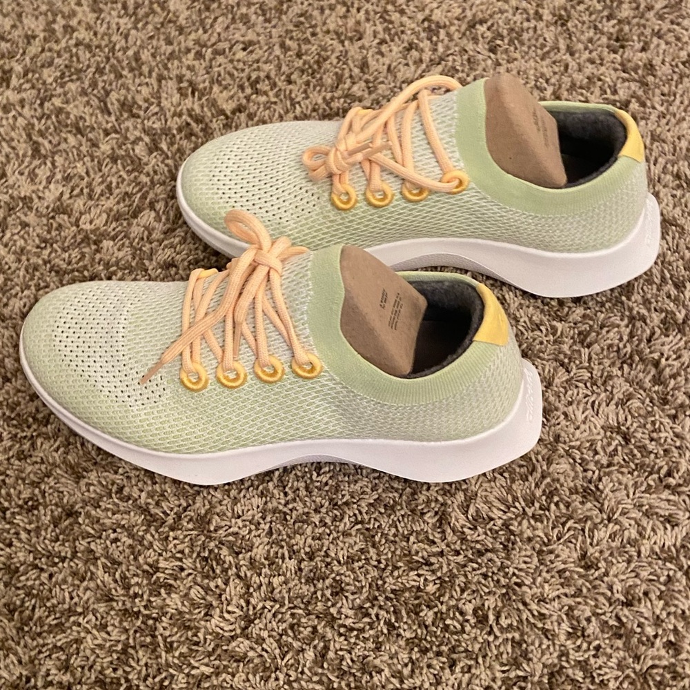 Men’s Allbirds Tree Dashers Running Shoes, Size 11.5